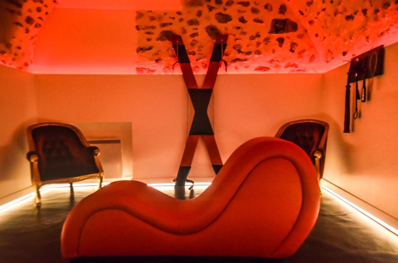 Nouveau - Luxure - Secret Suite - Jacuzzi Melun Dış mekan fotoğraf